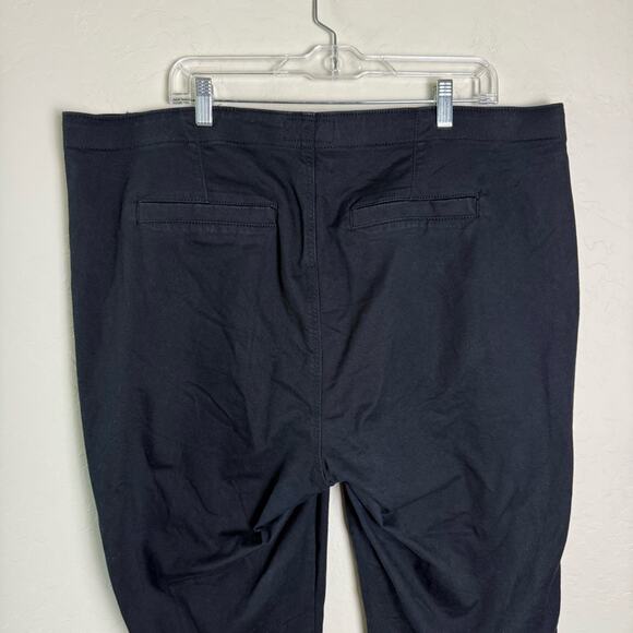 Torrid Black Comfort Flex Waistband Slim Taper Stretch Twill High-Rise Pant 20R - Picture 7 of 15